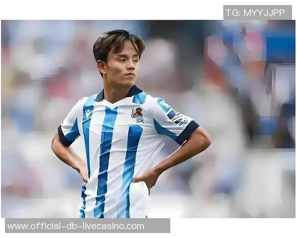 国足球衣的设计与文化传承探讨如何提升球队形象与球迷认同感