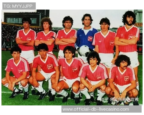 足球号码背后的故事与意义探秘：从传奇球员到战术角色的深度解析